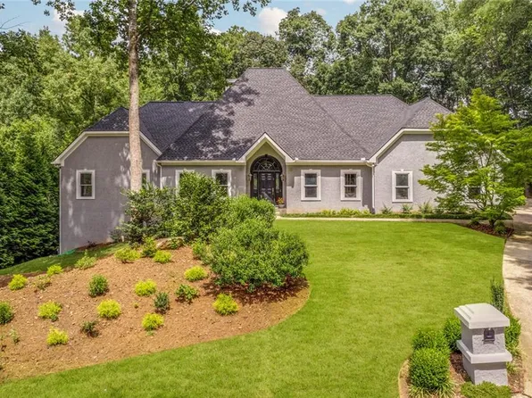 160 Grogans Lndg, Sandy Springs, GA 30350