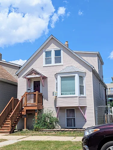 6606 W George St #2 Photo 1