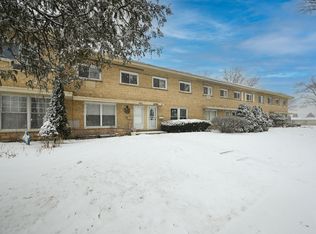 1210 N Wheeling Rd, Mount Prospect, IL 60056