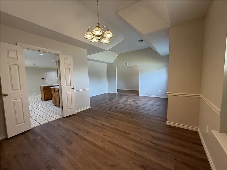 9203 S 73rd East Ave — Photo 9