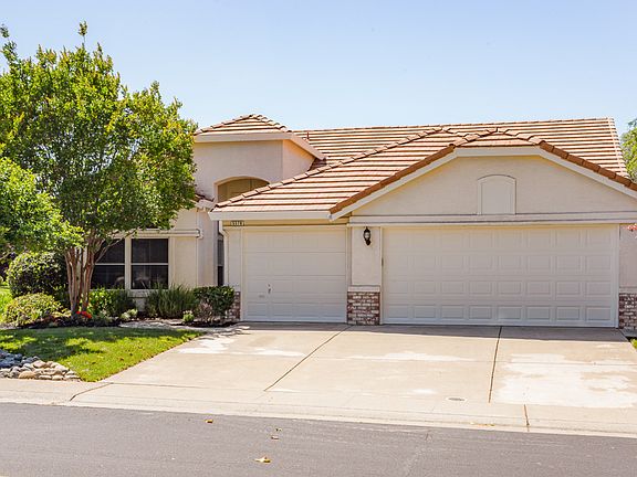 2nd image of 5578 Montclair Dr