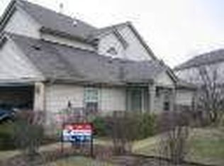 431 Ashwood Ct, Lindenhurst, IL 60046