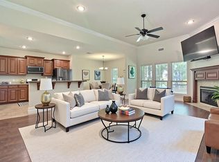 3200 Orleans Quarters Dr, Brusly, LA 70719