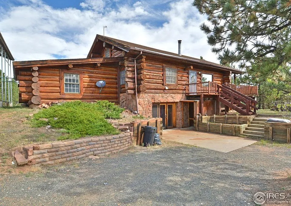 679 Cougar Dr