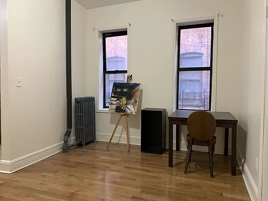 Rented by Yup Realty LLC | media 27