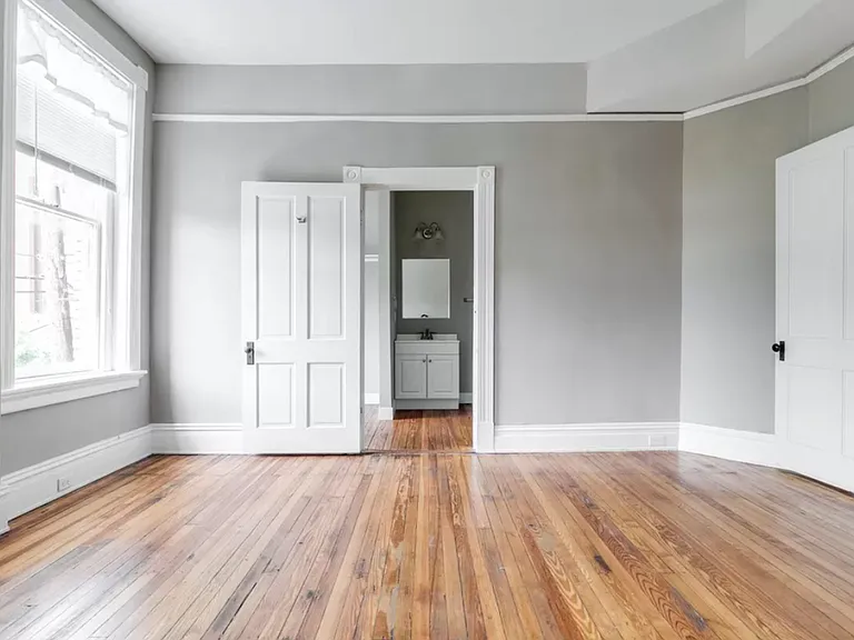 939 W Grace St — Photo 40