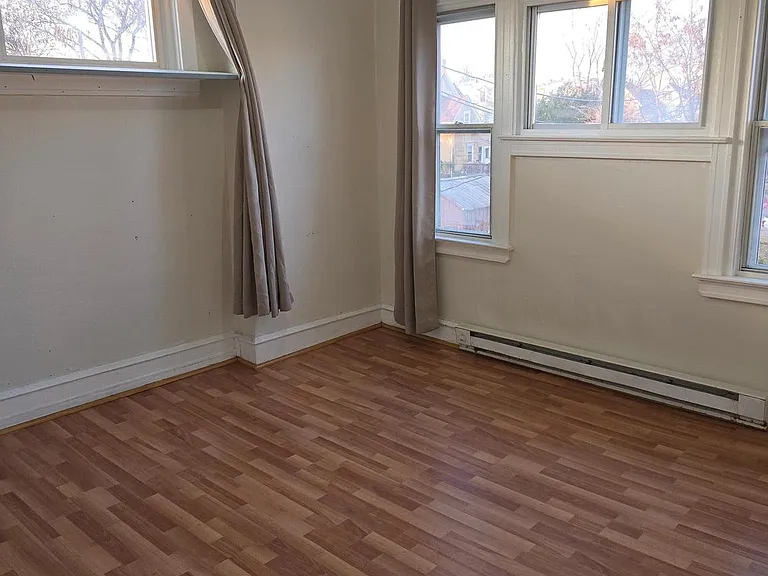 6424 N 5th St — Photo 3