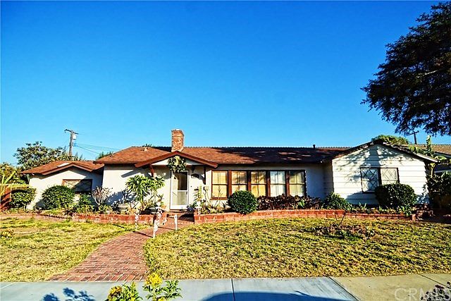 1st image of 812 S Valinda Ave