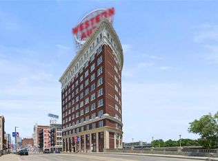2107 Grand 909 Blvd, Kansas City, MO 64108