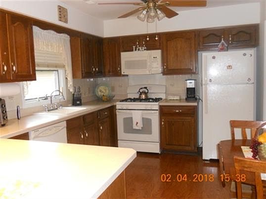 3rd image of 1555 Heatherleaf Ln
