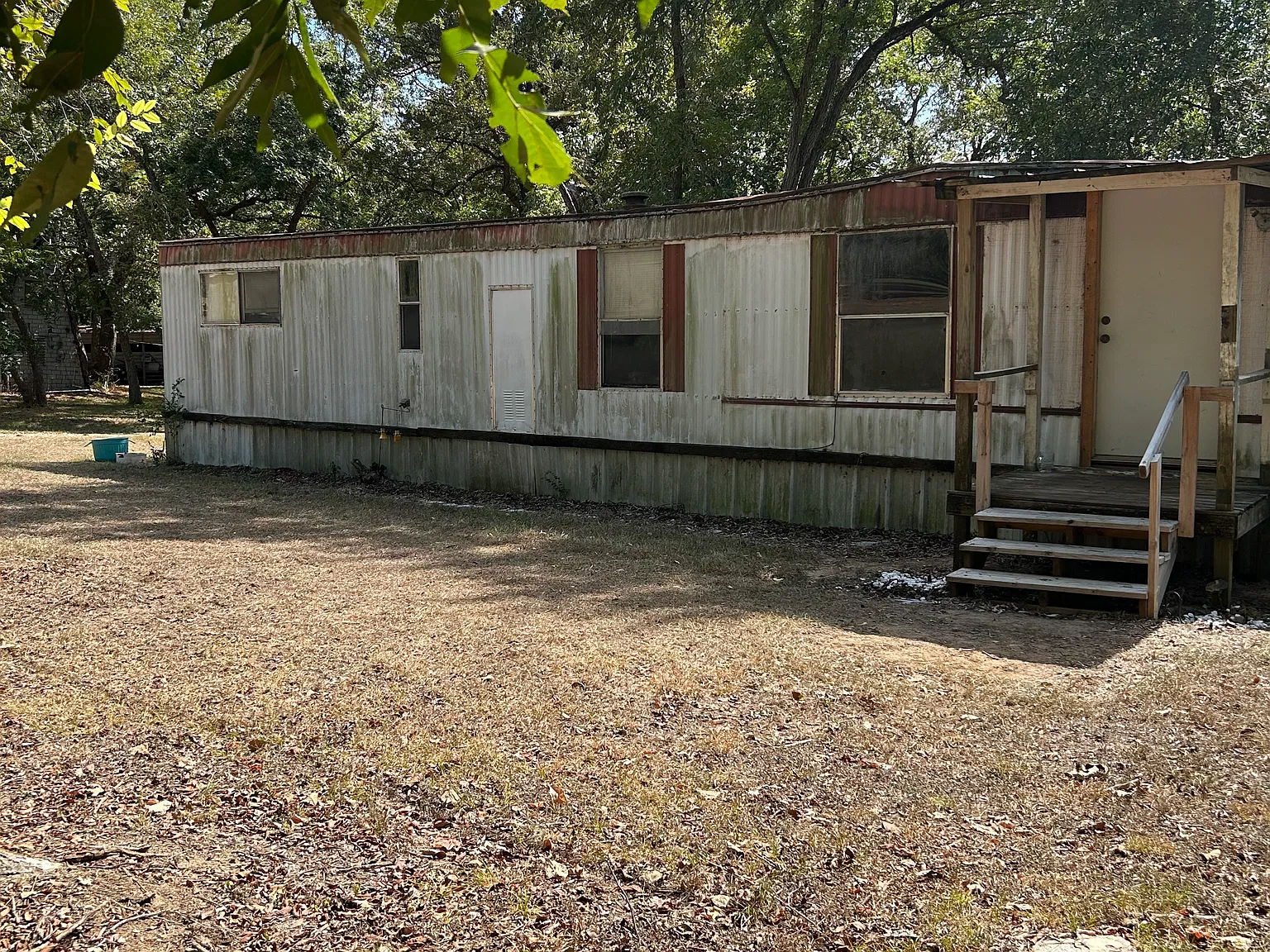 2 bed, 932 sqft, $1,500 — Photo 1