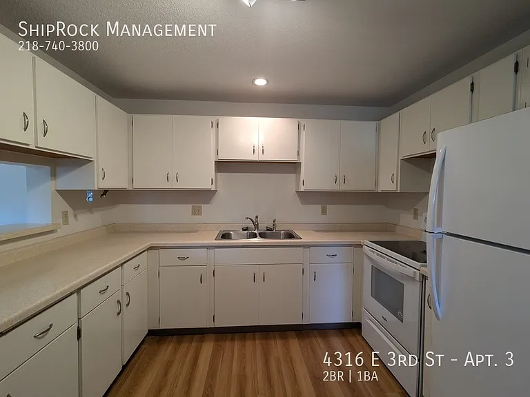 4316 E 3rd St #3 — Photo 6
