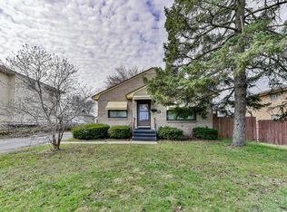 5453 S 13th St, Milwaukee, WI 53221
