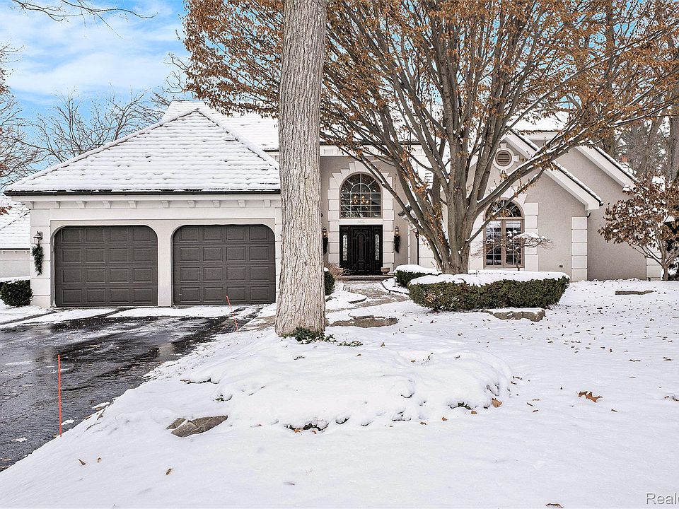 1st image of 5472 Bristol Parke Dr