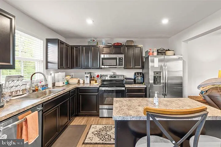 350 Sage Cir — Photo 9