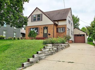 481 13th St, Red Wing, MN 55066