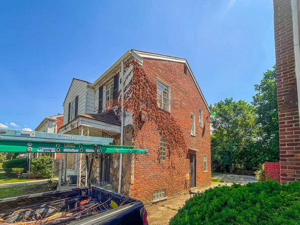 19440 Hartwell St, Detroit, MI 48235