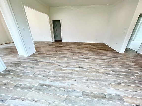 5th image of 41327 Marsh Ln