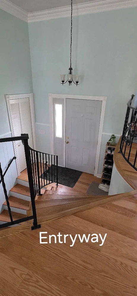 4 bed, 2067 sqft, $2,900 — Photo 3