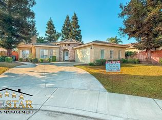11307 Garrick Ct, Bakersfield, CA 93311