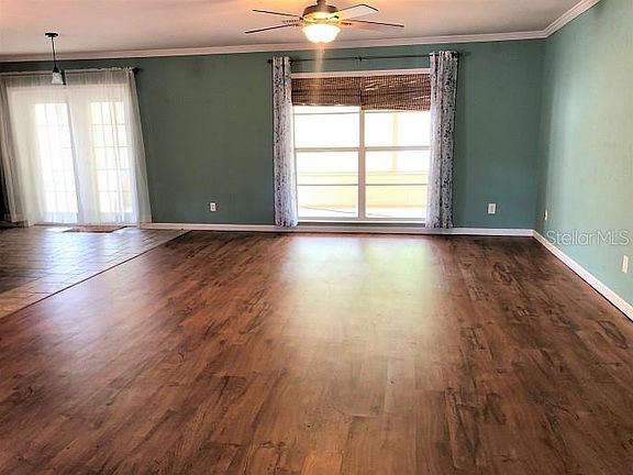 3rd image of 4600 Parkway Blvd