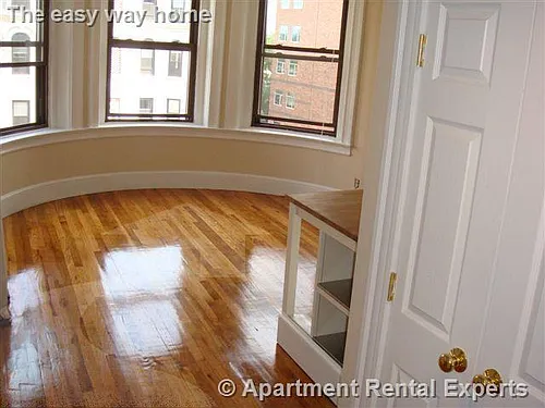 884 Massachusetts Ave Photo 1