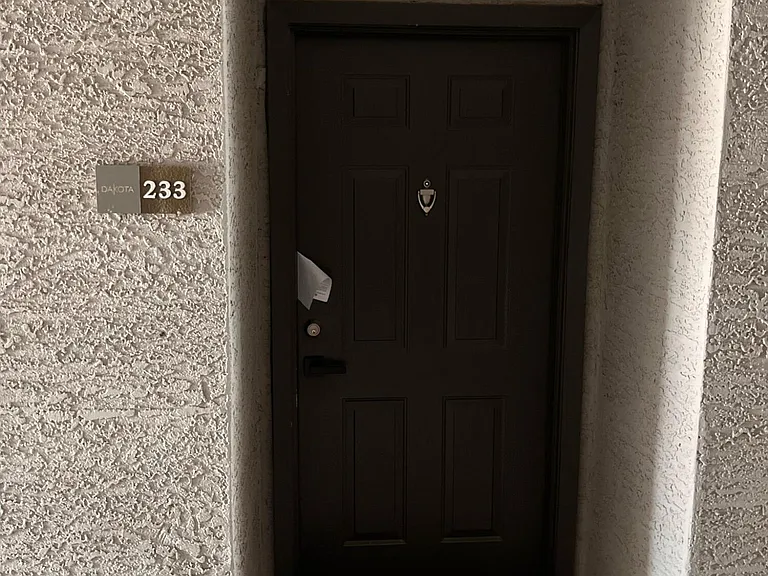 2025 E Campbell Ave #233 — Photo 2