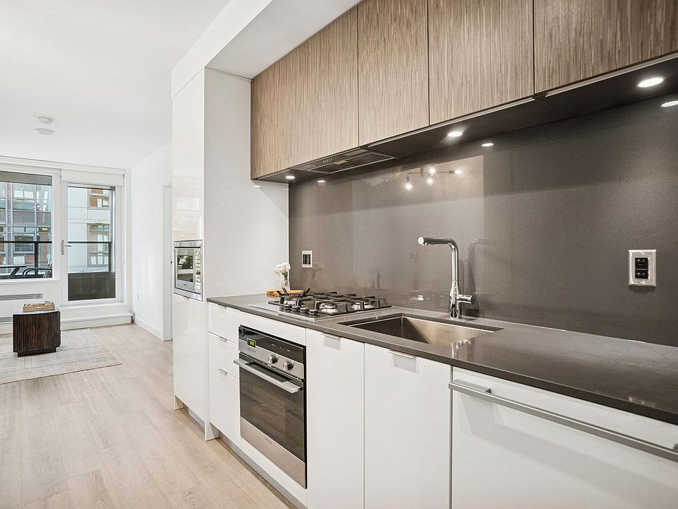 1st image of 209 E 7th Ave #507