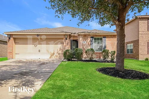 9518 Peridot Green Dr Photo 1