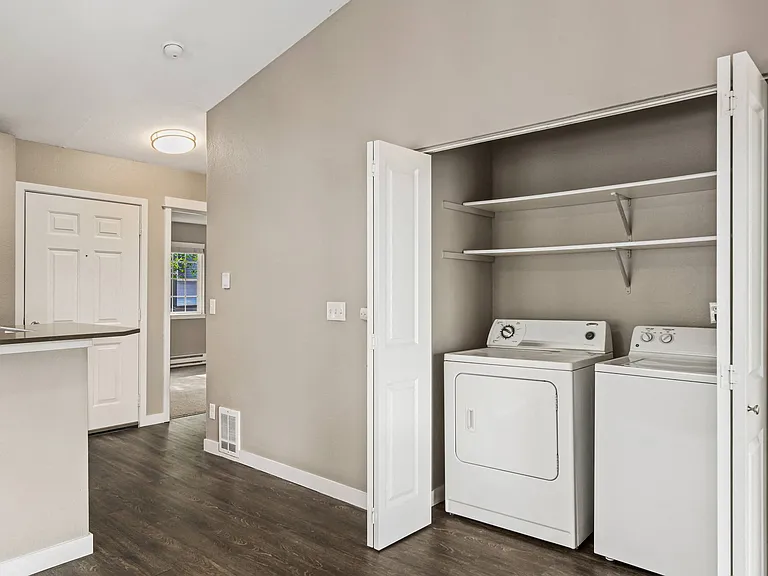 The Row Townhomes — Photo 27