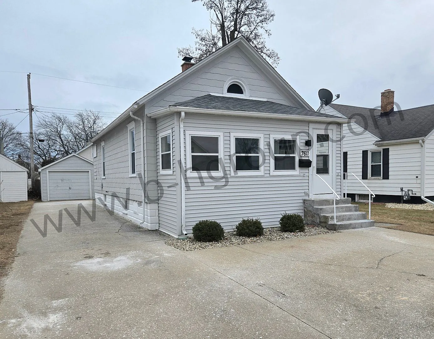 7611 15th Ave photo 1