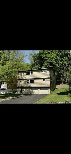 137 Houston Ave #1 Photo 1