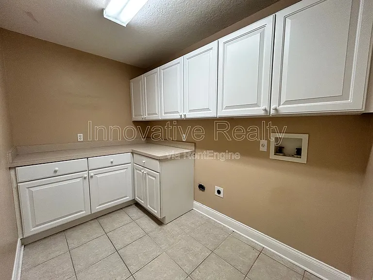 225 Seminole Blvd #212 — Photo 21