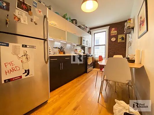 5th image of 778 Park Pl APT 12