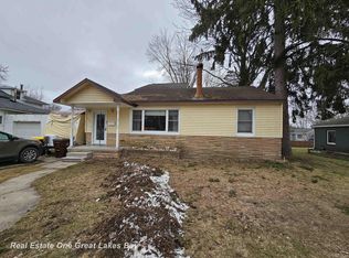 707 Mechanic St, Alma, MI 48801