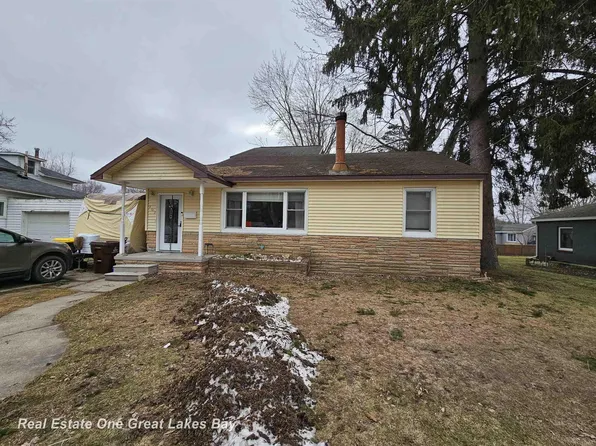 707 Mechanic St, Alma, MI 48801
