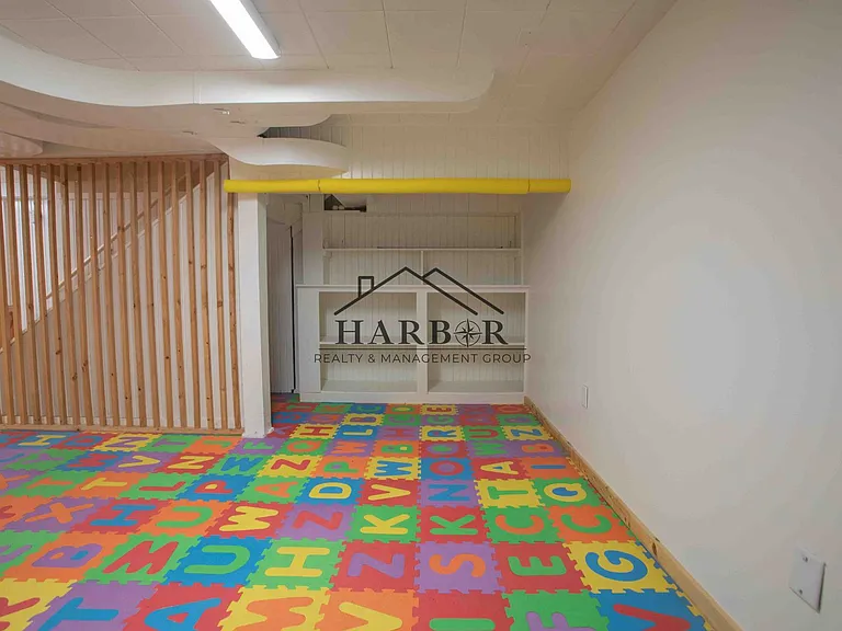 1350 2nd St NW — Photo 14