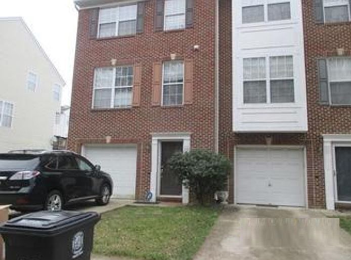 1st image of 9609 Woodyard Cir