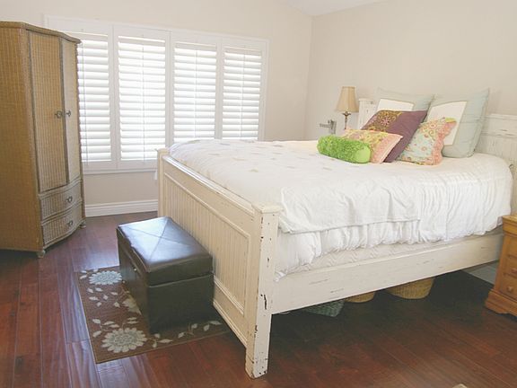 4th image of 5269 Carmento Dr