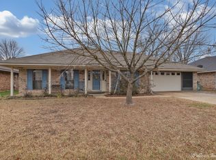 520 Glenwood St, Bossier City, LA 71111