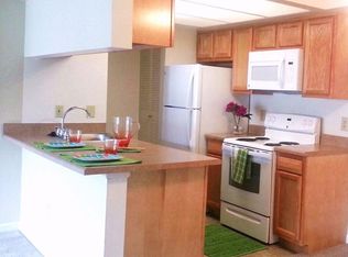 523 Ridgemoor Dr APT 1, Fort Wayne, IN 46825