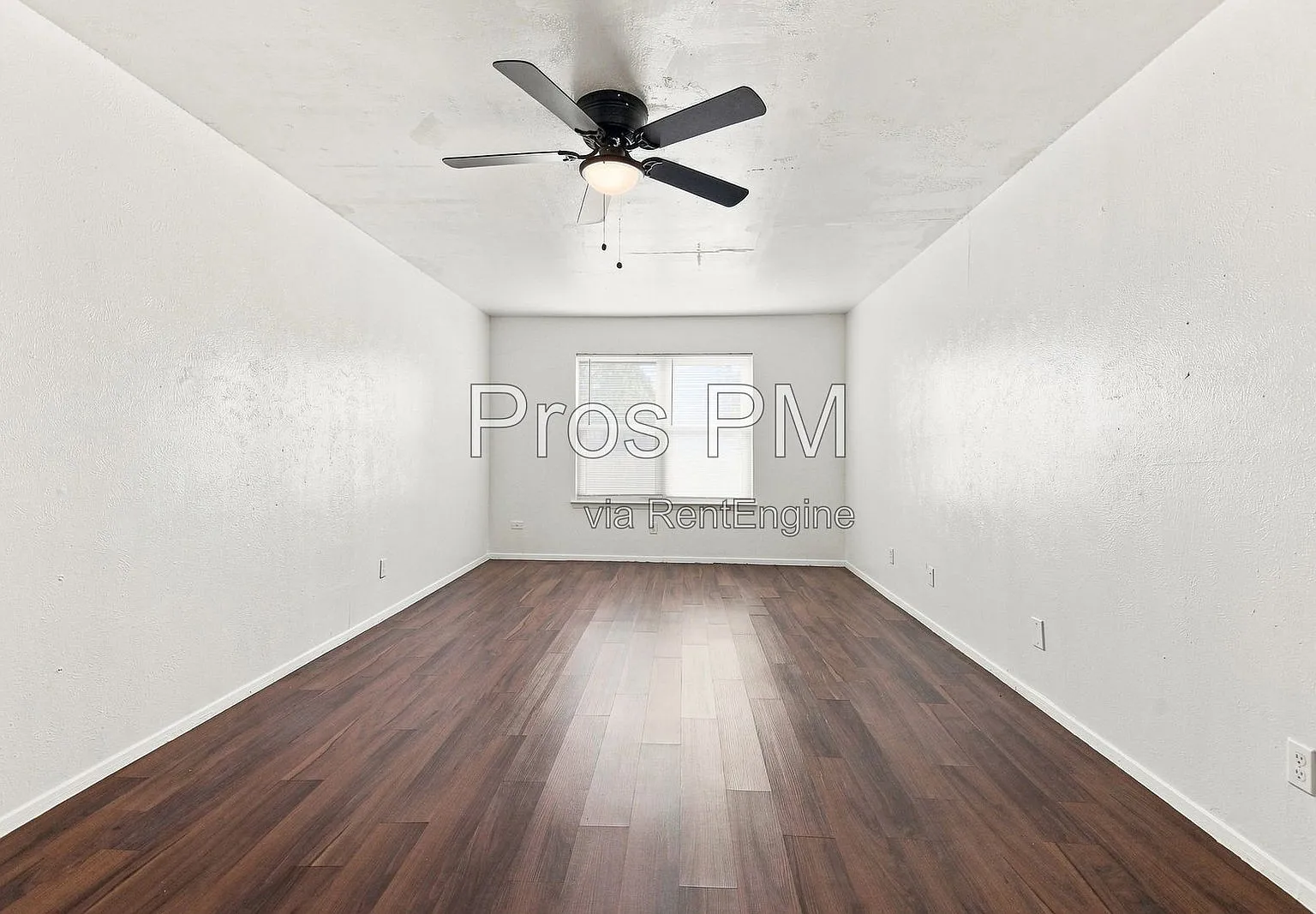 2 bed, 1.0 bath, 750 sqft, $999 — Photo 3