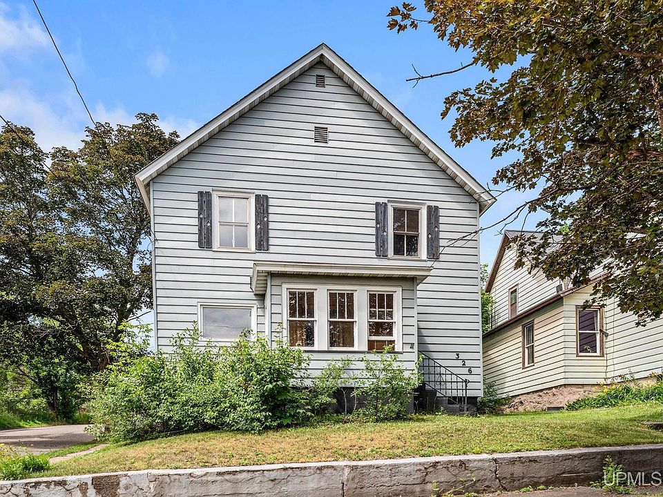 1st image of 326 W Barnum St