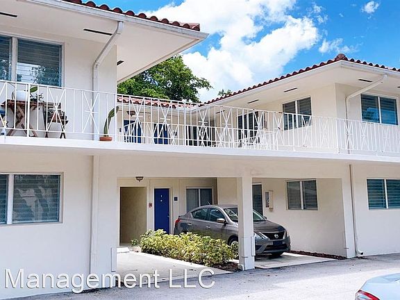 3rd image of 223 Antilla Ave #9
