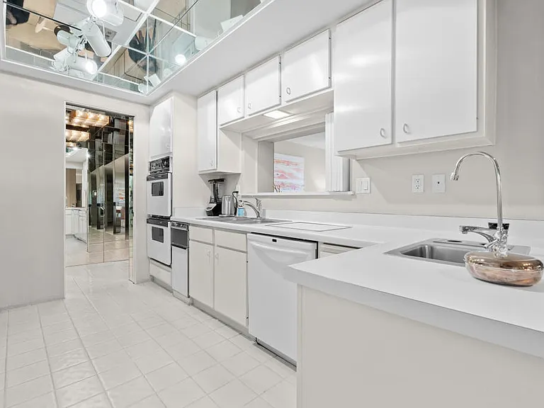 900 Island Dr #507 — Photo 7