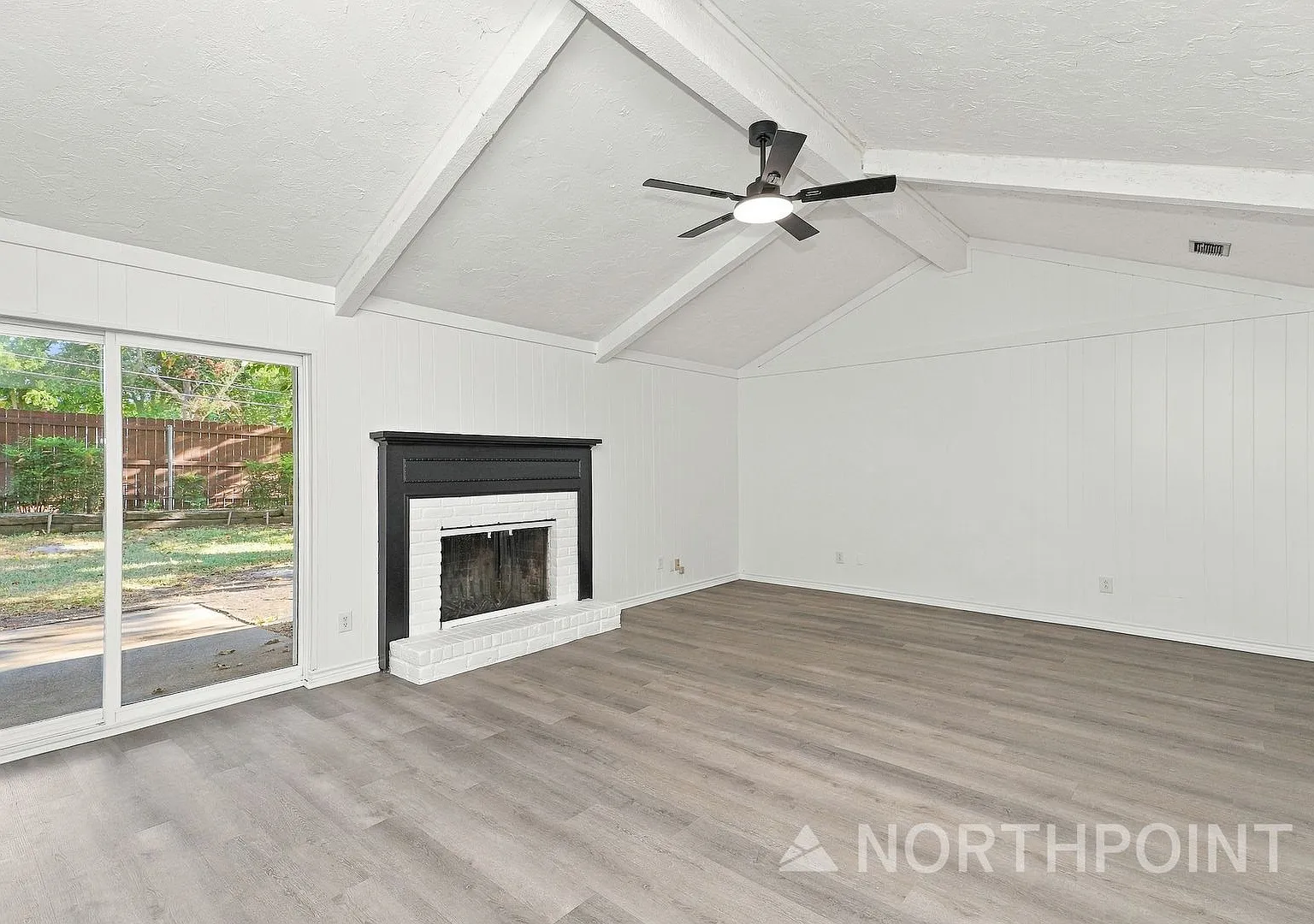 4-Bedroom, 2 Bath Single Family for Rent in Frisco, TX | Attached Garage & Modern Kitchen — Photo 3