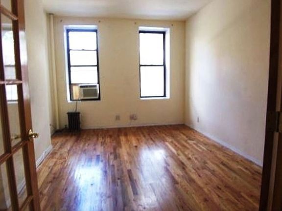 4th image of 647 2nd Ave APT 4C