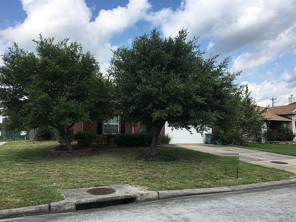 4th image of 8923 Melody Park Ln