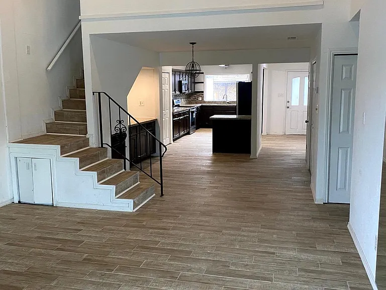 149 Santa Ana Ave #149 — Photo 14