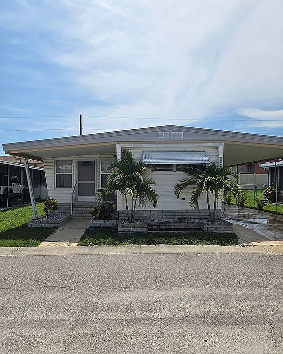 1st image of 7349 Ulmerton Rd #327